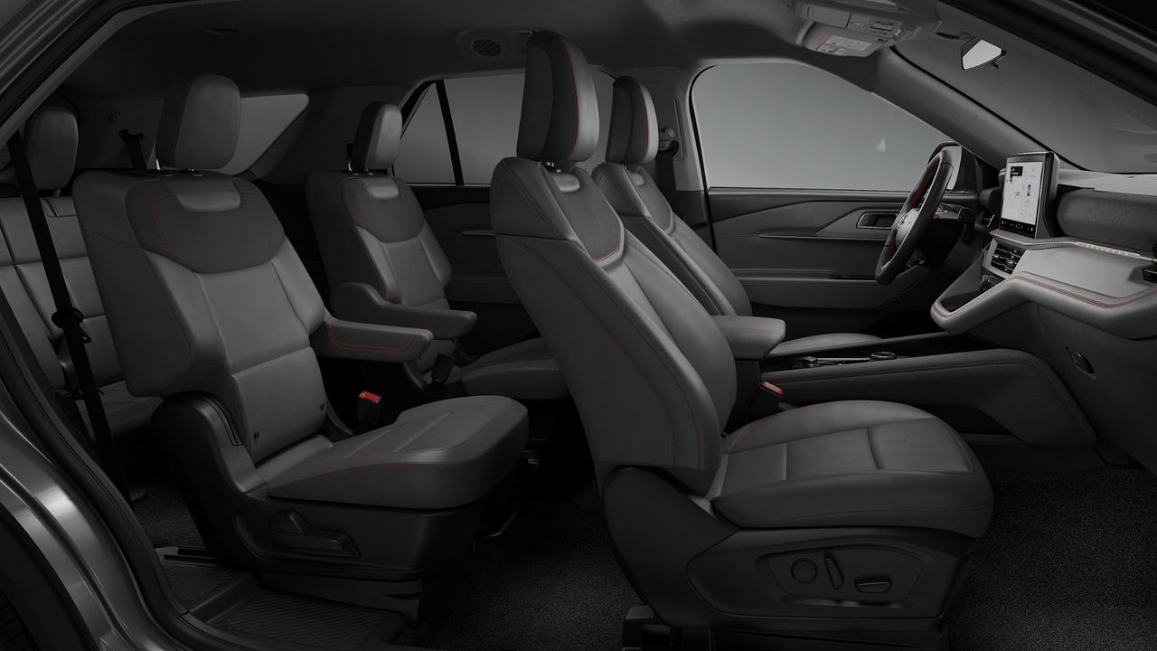 2026 Ford Explorer Active Photo