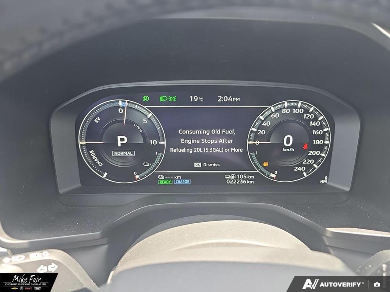 2025 Mitsubishi Outlander Plug-In Hybrid  Photo