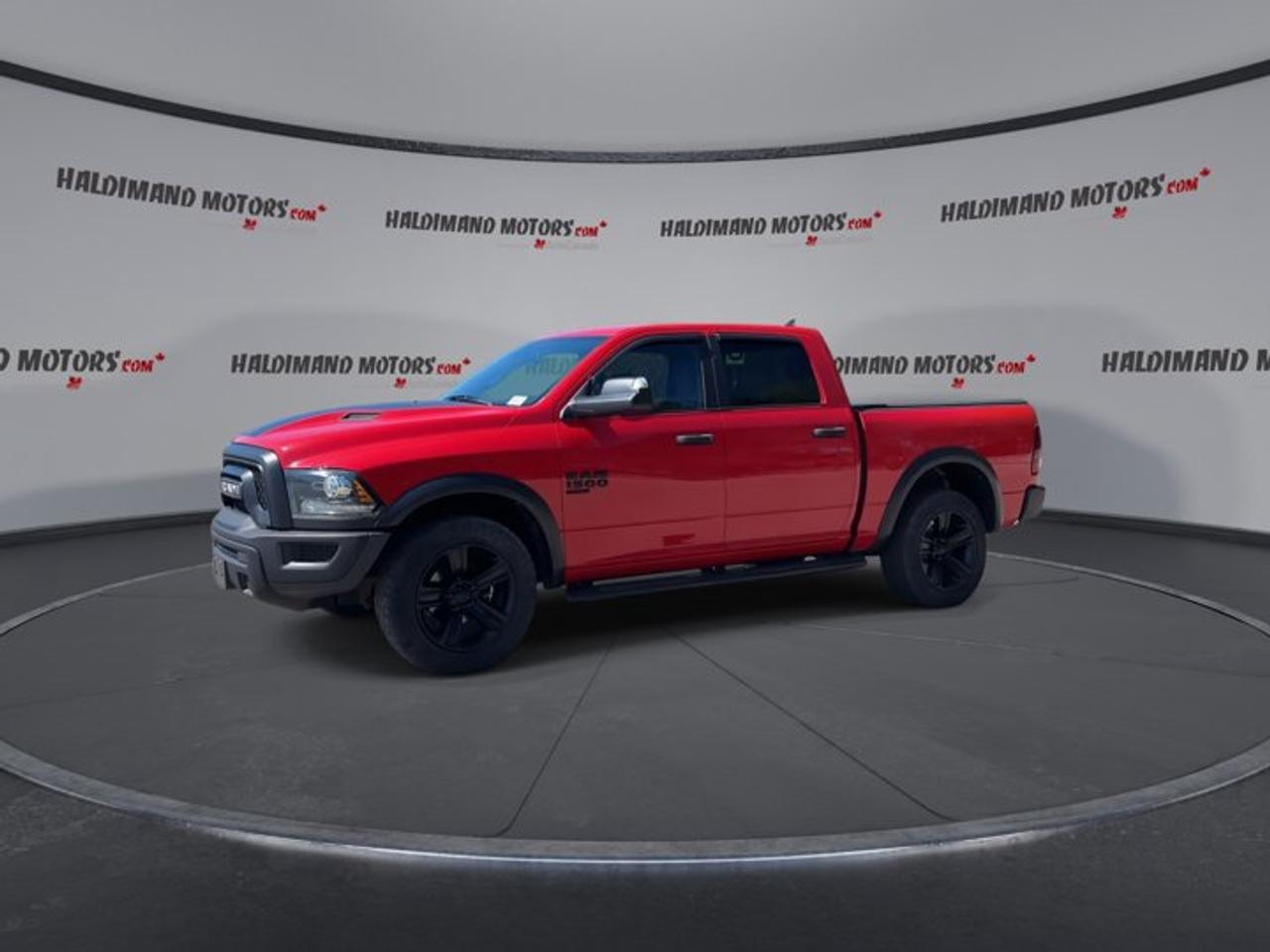 2021 RAM 1500 Classic Classic Warlock Crew Cab 5'7 Box 4x4 | No Accidents Photo3