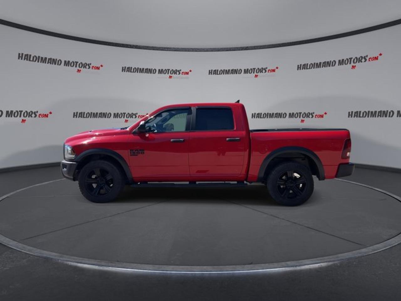 2021 RAM 1500 Classic Classic Warlock Crew Cab 5'7 Box 4x4 | No Accidents Photo4