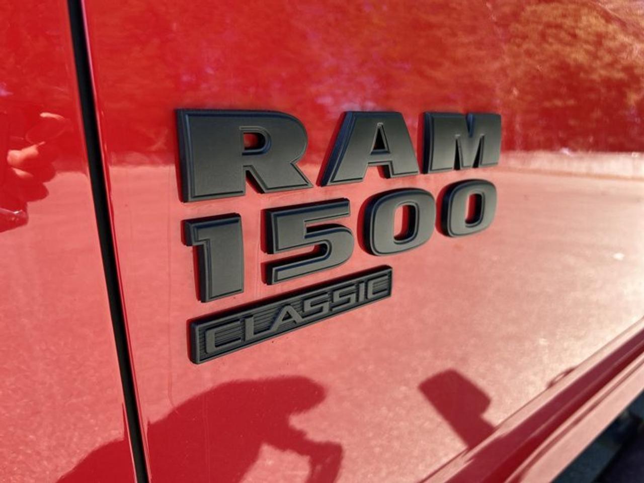 2021 RAM 1500 Classic Classic Warlock Crew Cab 5'7 Box 4x4 | No Accidents Photo