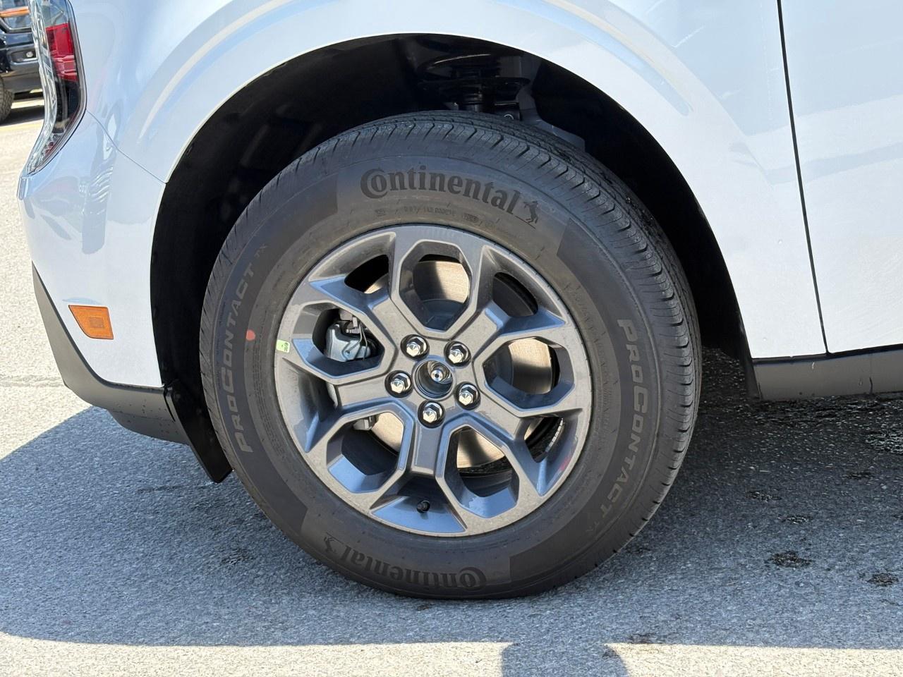 2026 Ford Maverick XLT AWD SuperCrew Photo