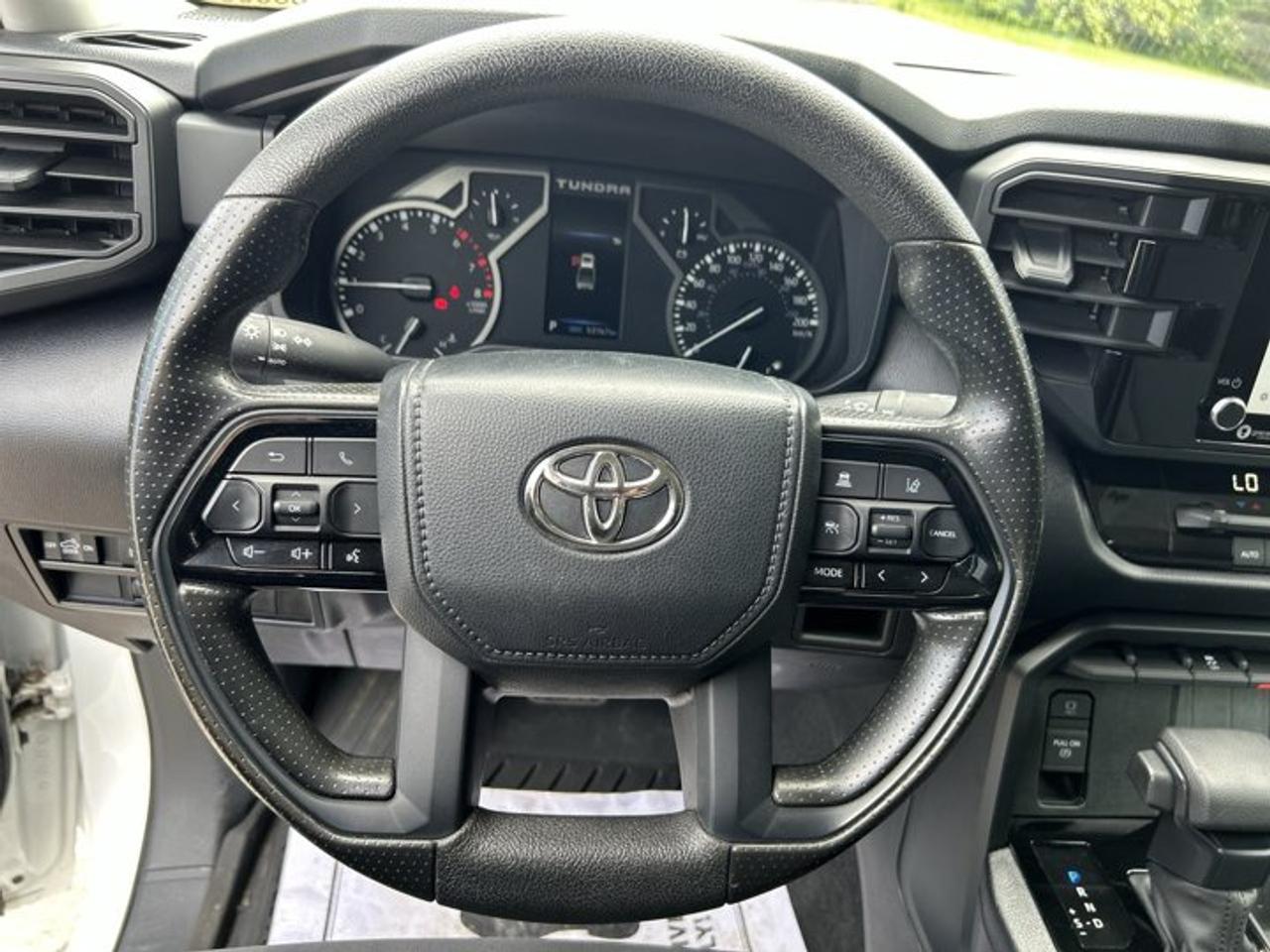 2023 Toyota Tundra SR Double Cab 4x4 | No Accidents Photo