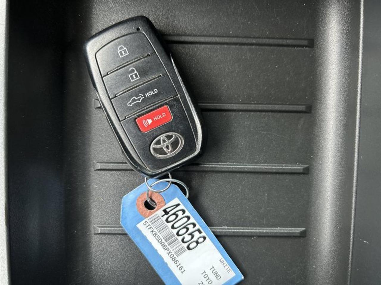 2023 Toyota Tundra SR Double Cab 4x4 | No Accidents Photo