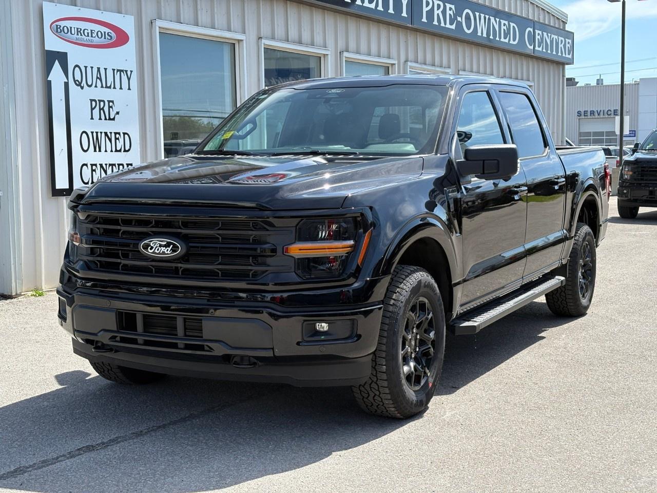 2026 Ford F-150 XLT 4WD SuperCrew 5.5' Box Photo2