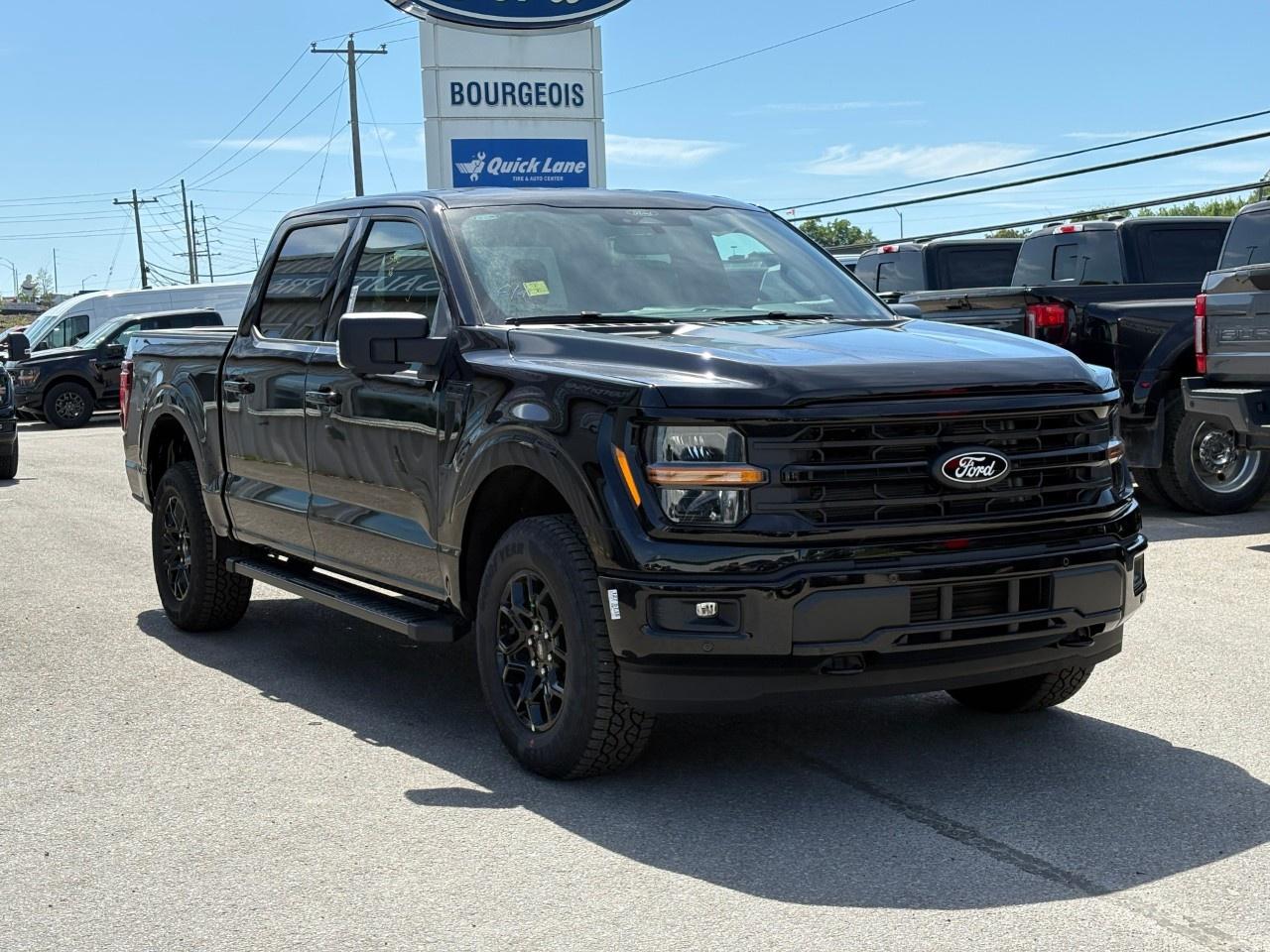 2026 Ford F-150 XLT 4WD SuperCrew 5.5' Box Photo4