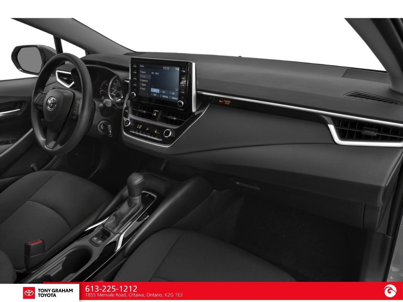 2021 Toyota Corolla LE Photo
