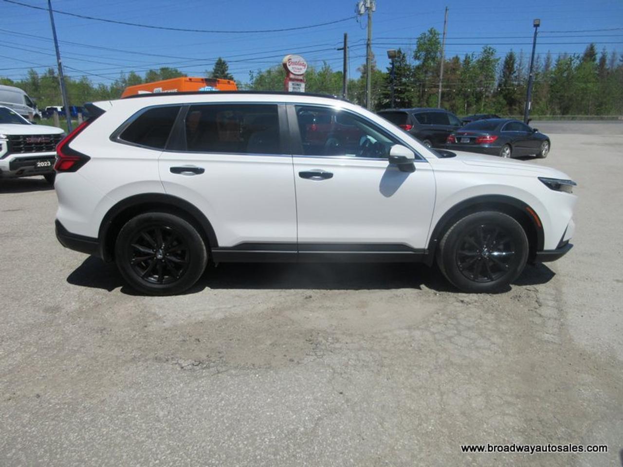 2024 Honda CR-V GREAT KM'S SPORT-MODEL 5 PASSENGER 1.5L - TURBO.. DRIVE-MODE-SELECT.. HEATED SEATS.. POWER SUNROOF.. BACK-UP CAMERA.. BLUETOOTH SYSTEM.. Photo