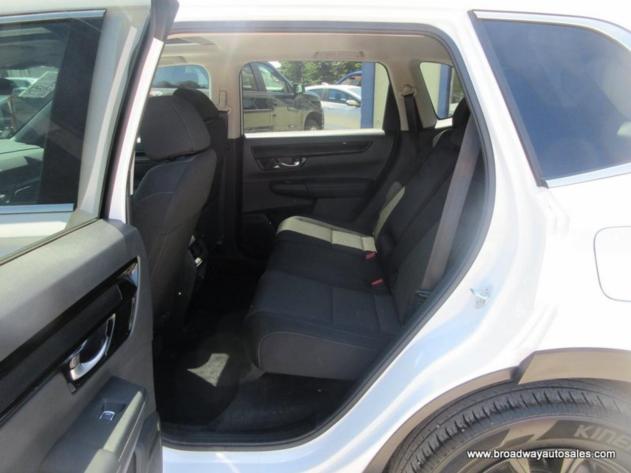 2024 Honda CR-V GREAT KM'S SPORT-MODEL 5 PASSENGER 1.5L - TURBO.. DRIVE-MODE-SELECT.. HEATED SEATS.. POWER SUNROOF.. BACK-UP CAMERA.. BLUETOOTH SYSTEM.. Photo