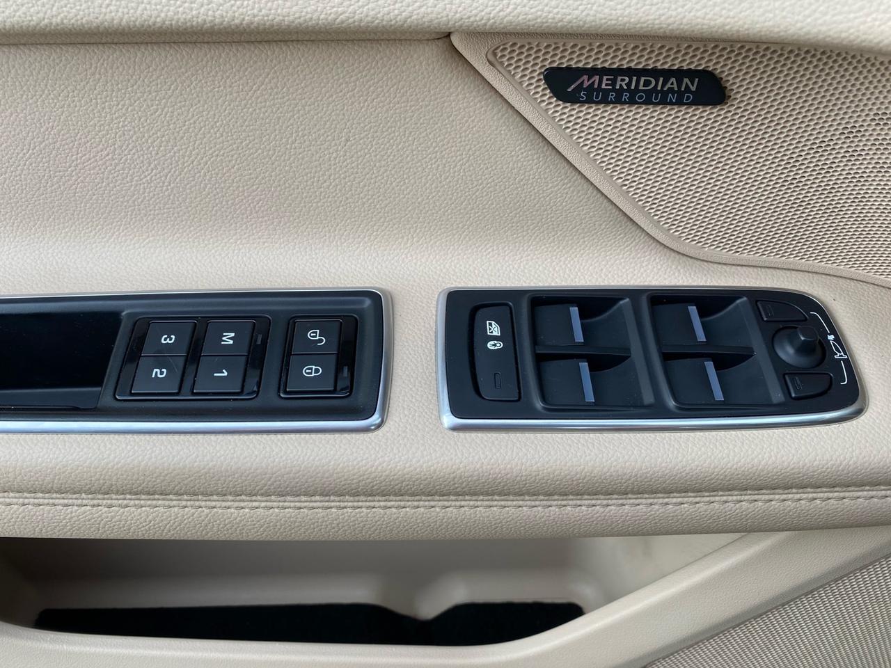 2017 Jaguar XF 35t Prestige | AWD | NAV | Sunroof Photo