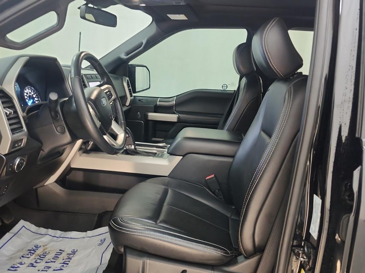 2020 Ford F-150 SUPERCREW | LARIAT | 502 A | 4WD | 3.5 L | NO ACCIDENTS Photo