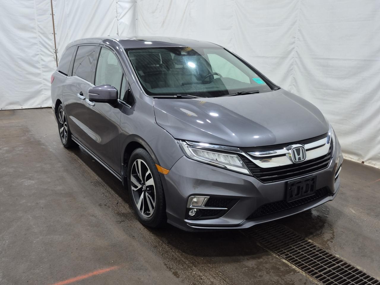 2019 Honda Odyssey TOURING | NO ACCIDENTS | ONE OWNER Photo