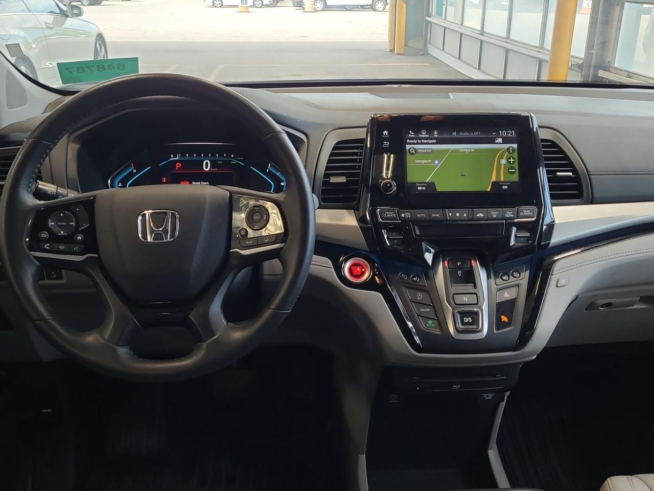 2019 Honda Odyssey TOURING | NO ACCIDENTS | ONE OWNER Photo