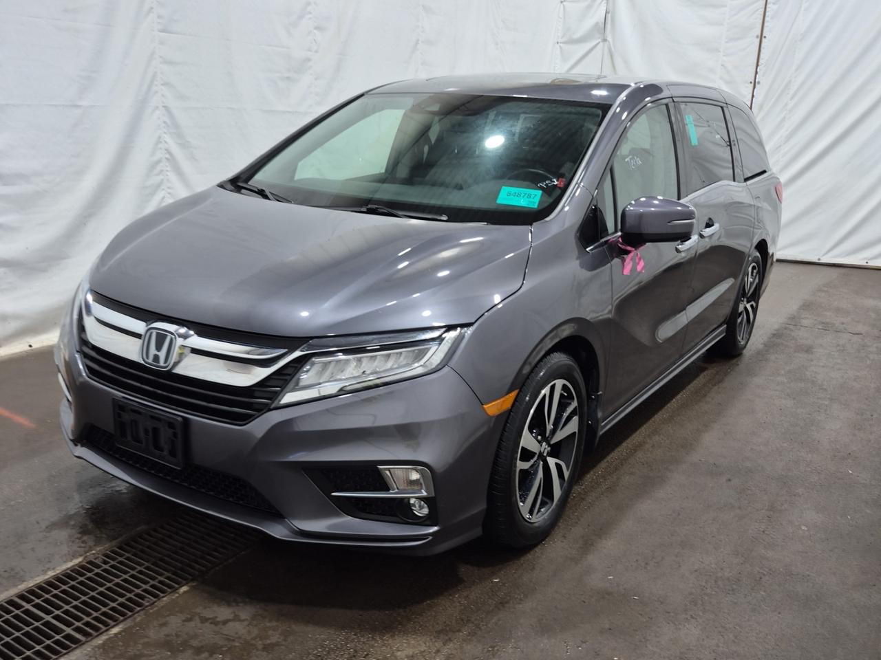 2019 Honda Odyssey TOURING | NO ACCIDENTS | ONE OWNER Photo