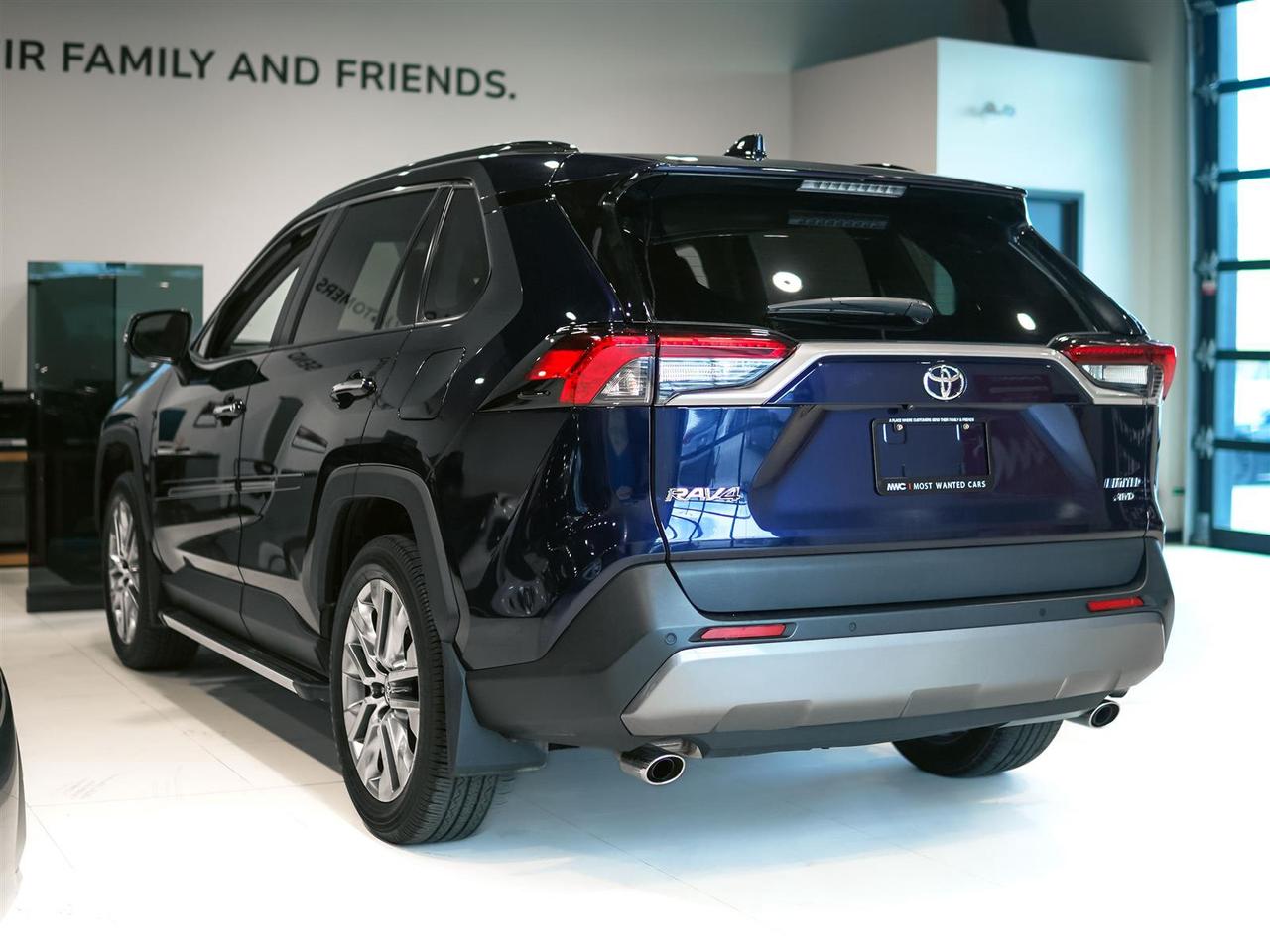 2019 Toyota RAV4 ** SALE PENDING BY AMIT ** Photo