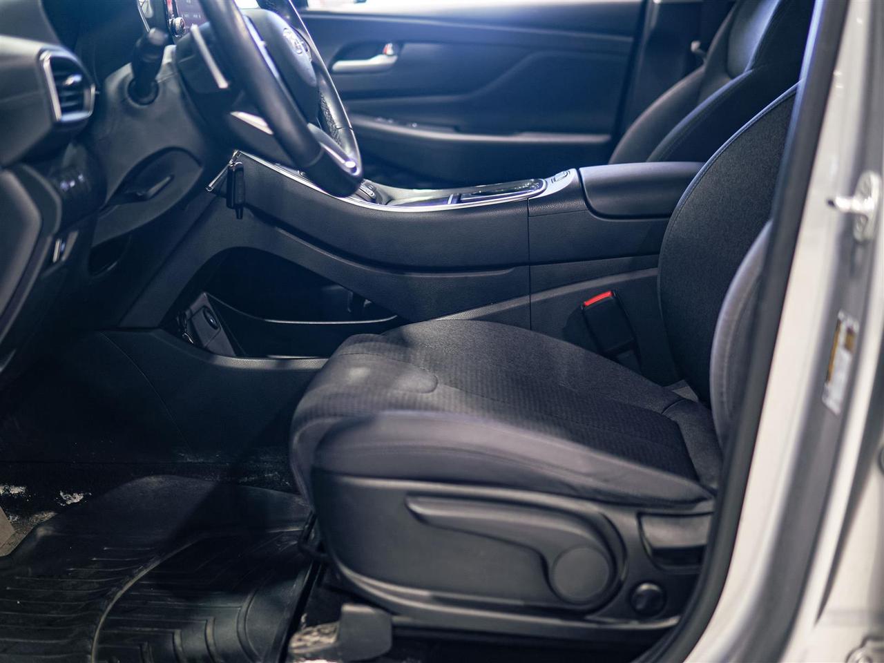 2022 Hyundai Santa Fe ESSENTIAL | AWD | NO ACCIDENTS | ONE OWNER Photo