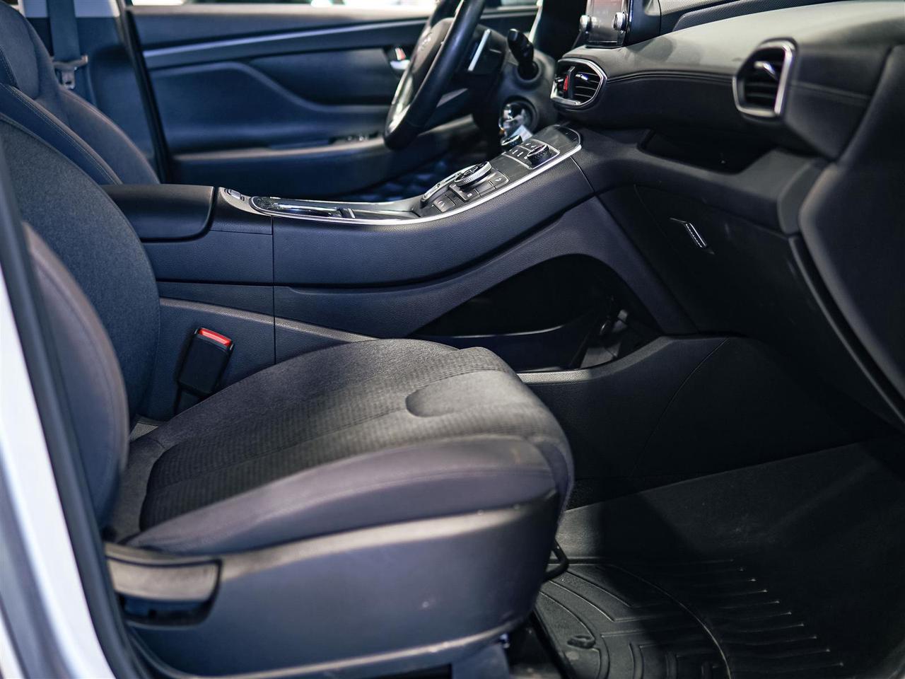 2022 Hyundai Santa Fe ESSENTIAL | AWD | NO ACCIDENTS | ONE OWNER Photo