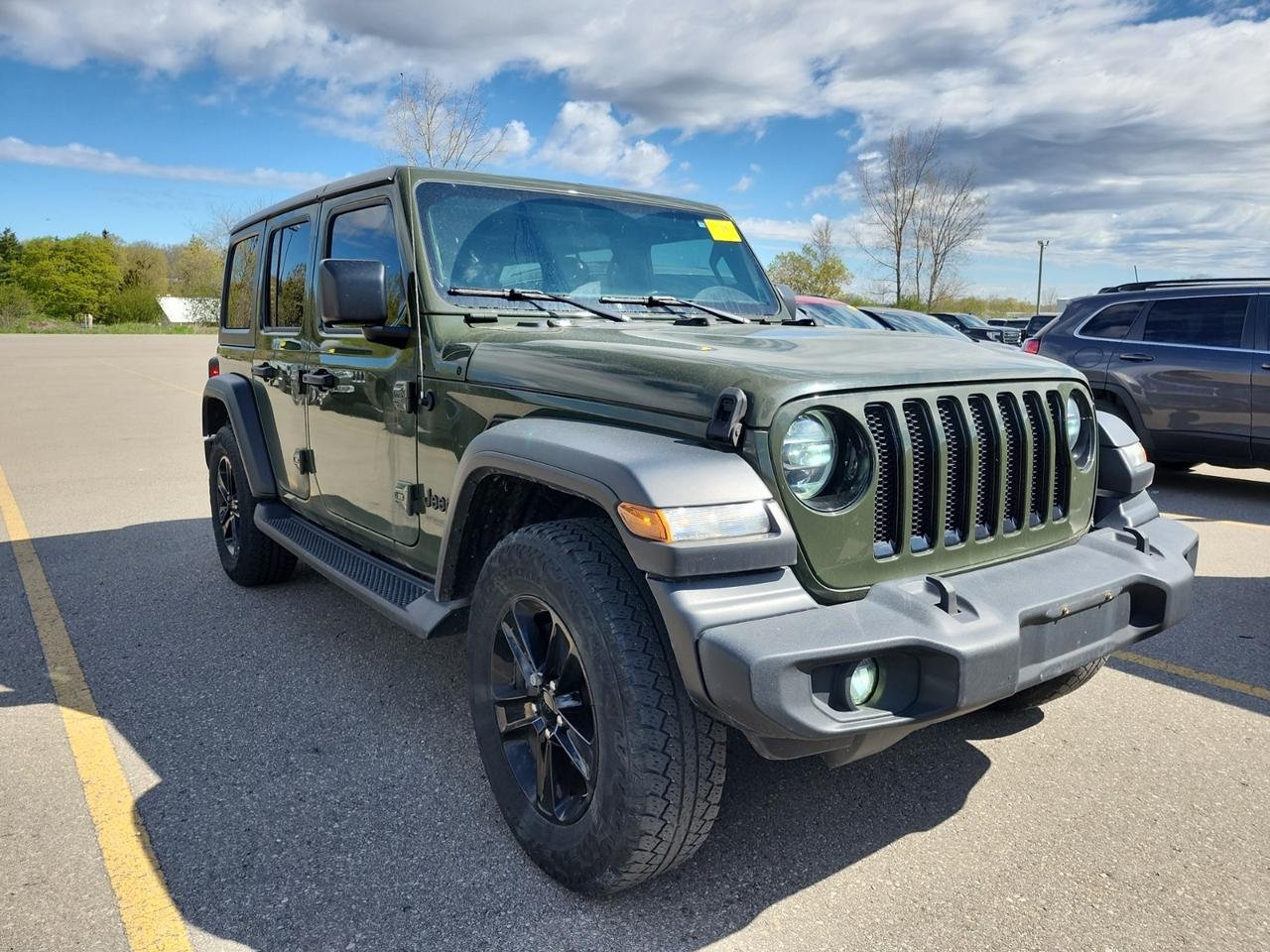 2021 Jeep Wrangler UNLIMITED SPORT ALTITUDE | 4X4 | 2 TOPS | NO ACCIDENTS Photo