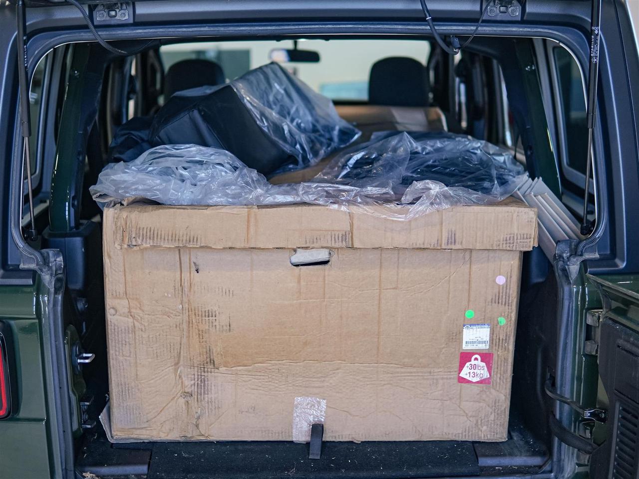 2021 Jeep Wrangler UNLIMITED SPORT ALTITUDE | 4X4 | 2 TOPS | NO ACCIDENTS Photo