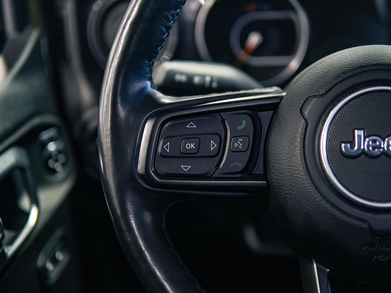 2021 Jeep Wrangler UNLIMITED SPORT ALTITUDE | 4X4 | 2 TOPS | NO ACCIDENTS Photo