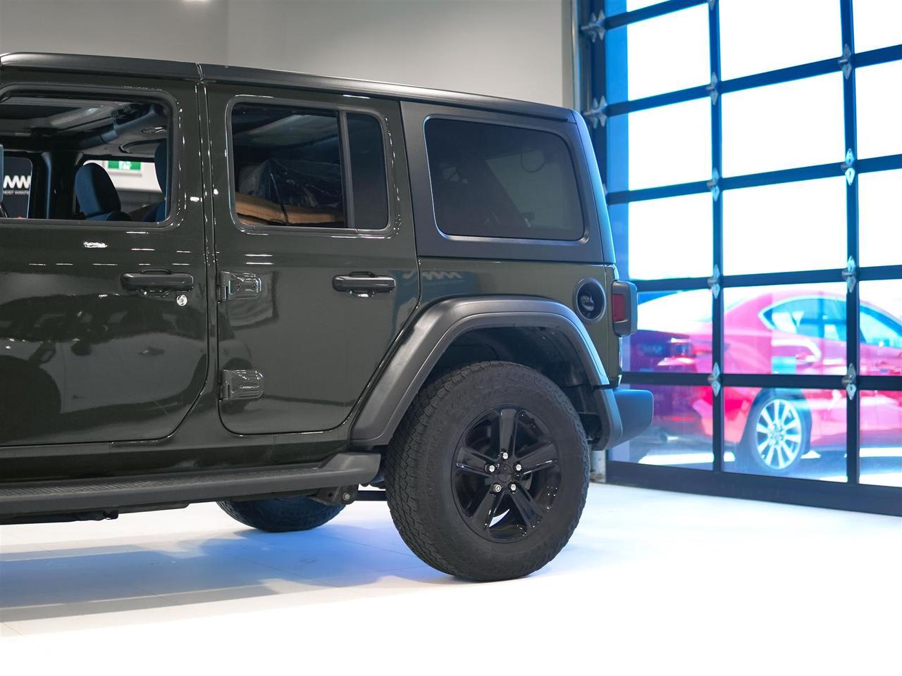 2021 Jeep Wrangler UNLIMITED SPORT ALTITUDE | 4X4 | 2 TOPS | NO ACCIDENTS Photo