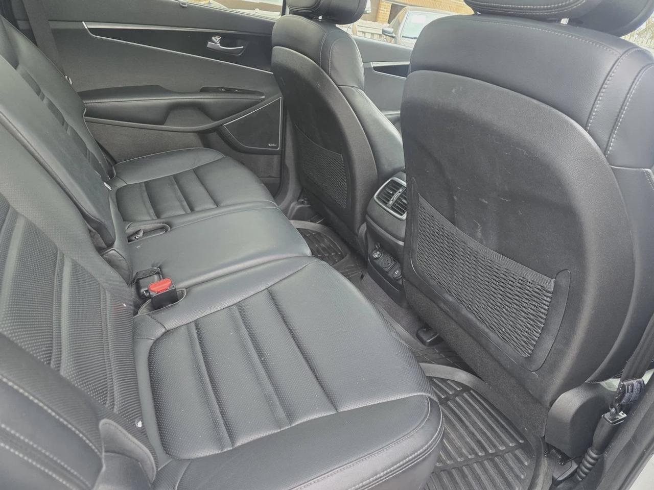 2016 Kia Sorento SX - DEALER SERVICED Photo