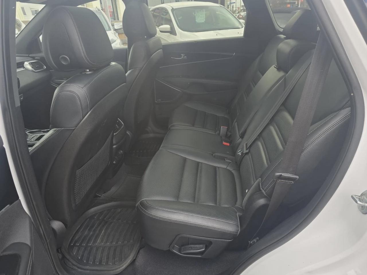 2016 Kia Sorento SX - DEALER SERVICED Photo