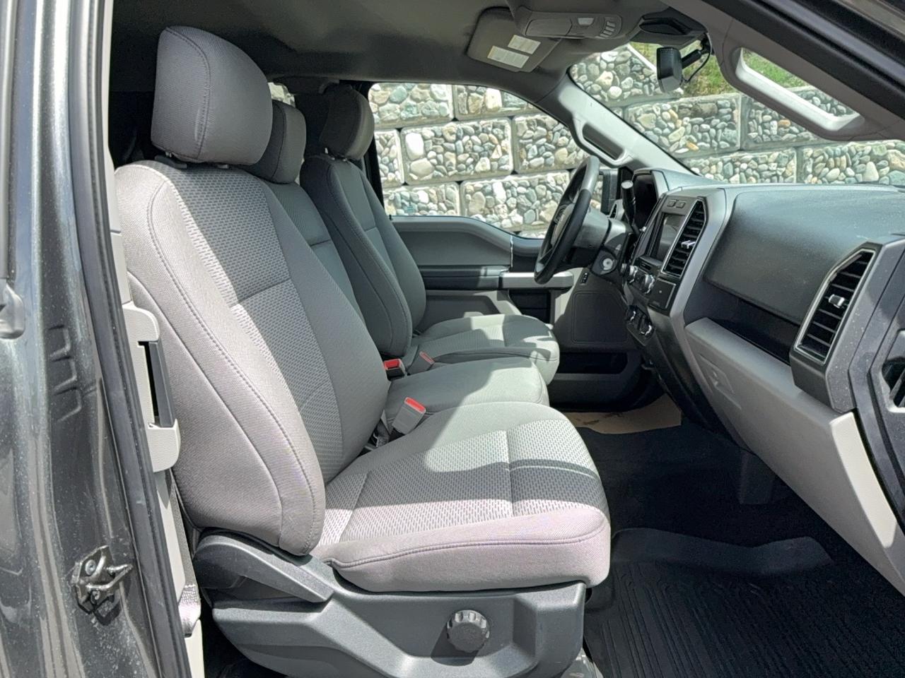 2020 Ford F-150 XLT Photo