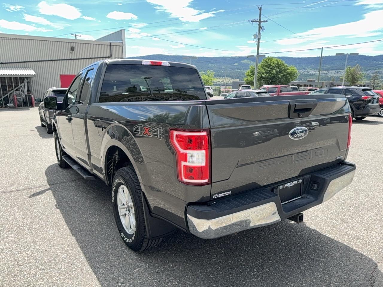 2020 Ford F-150 XLT Photo
