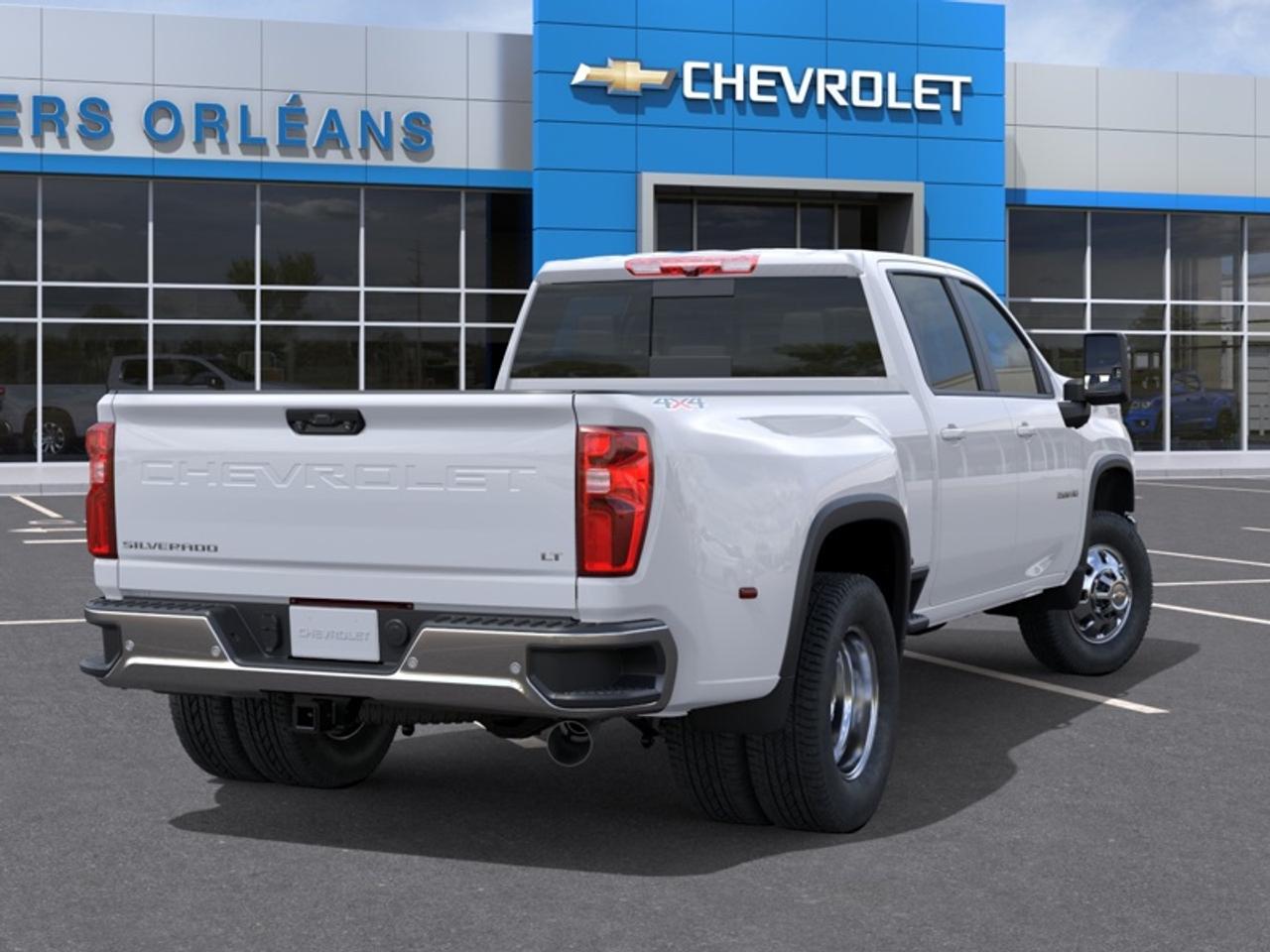 2026 Chevrolet Silverado 3500HD LT  - Leather Seats Photo