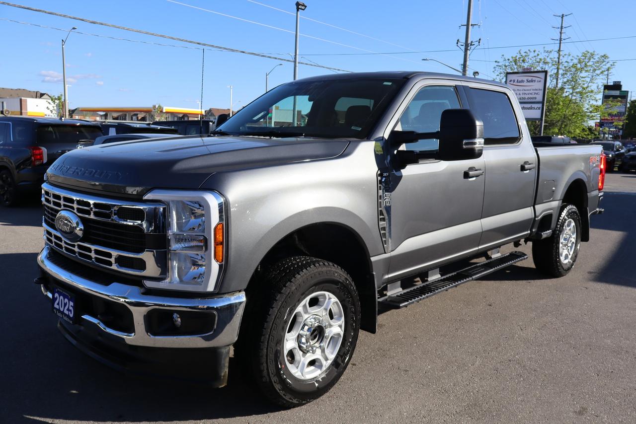2025 Ford SUPER DUTY F-250 SRW XLT Photo