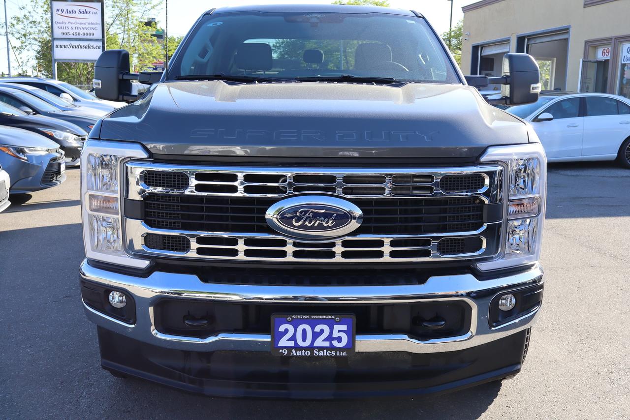 2025 Ford SUPER DUTY F-250 SRW XLT Photo