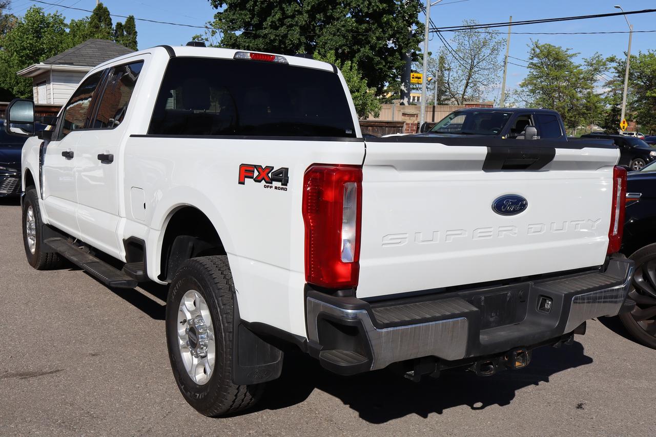 2025 Ford SUPER DUTY F-250 SRW XLT Photo