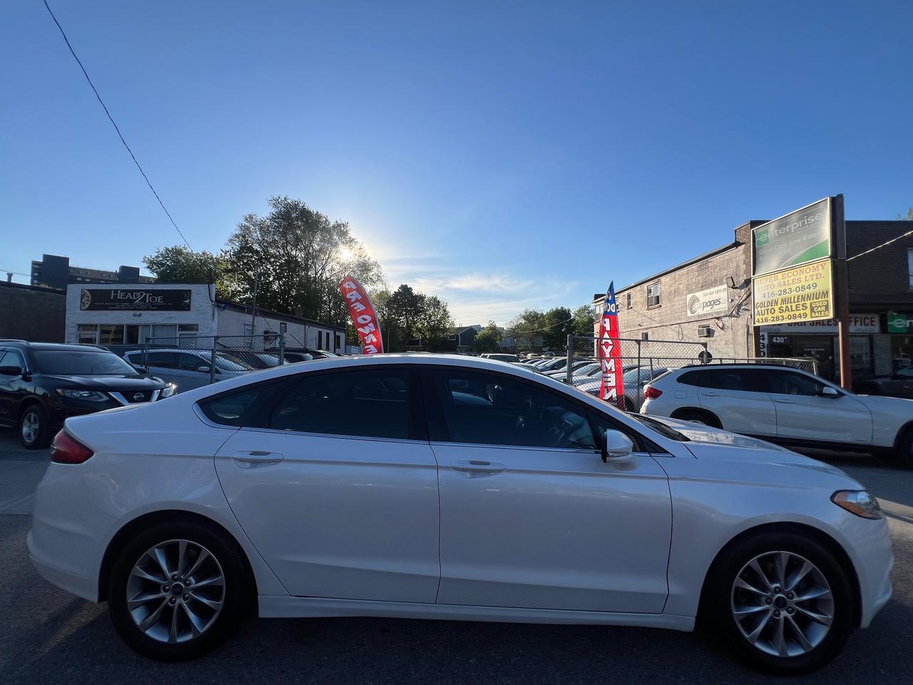 2017 Ford Fusion BACK CAM- NAV-Bluetooth-HEATED SEATS Photo