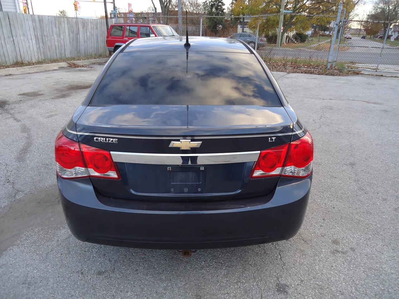 2014 Chevrolet Cruze 4dr Sdn 2lt Photo