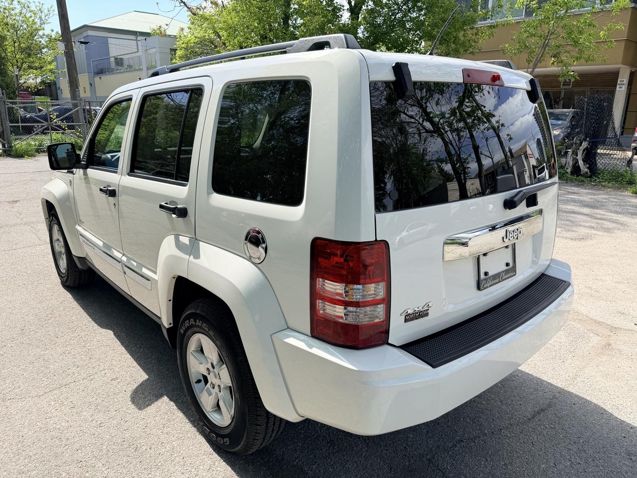 2010 Jeep Liberty SPORT | ONLY 89KM! | 4X4 Photo2