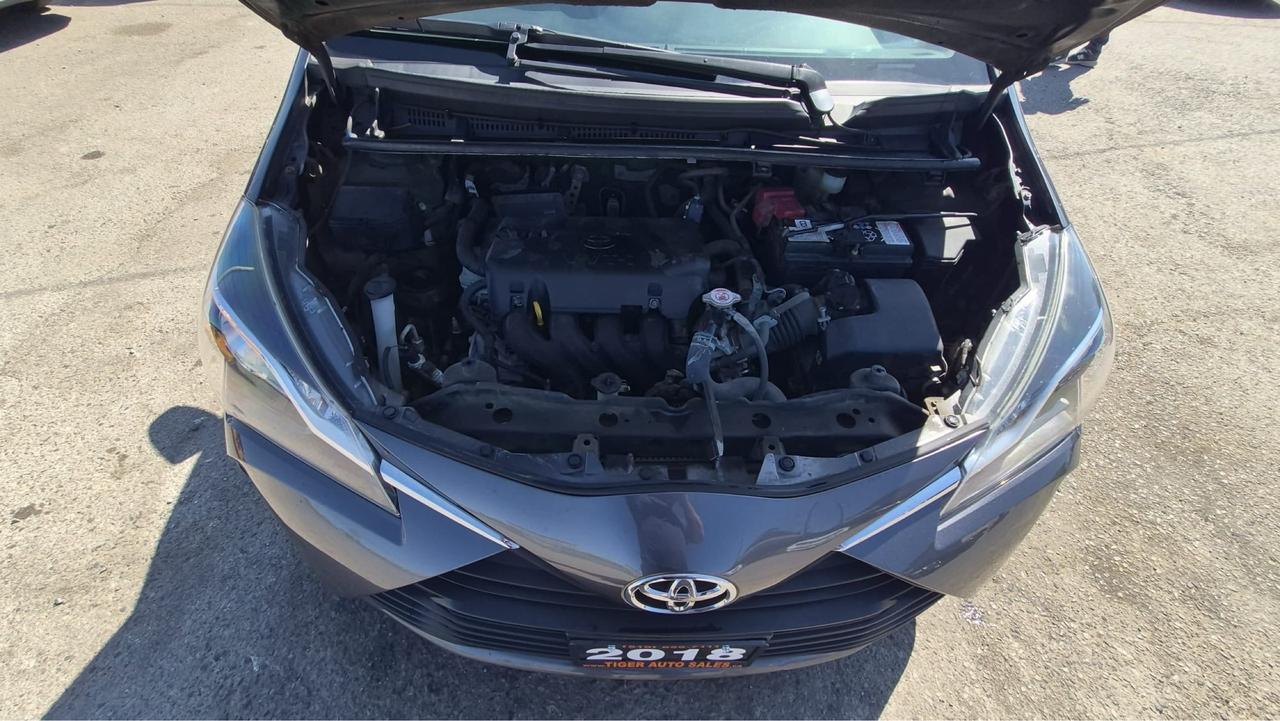 2018 Toyota Yaris LE, AUTO, HATCH, ONLY 74,000KMS, LOW KMS, CERT Photo