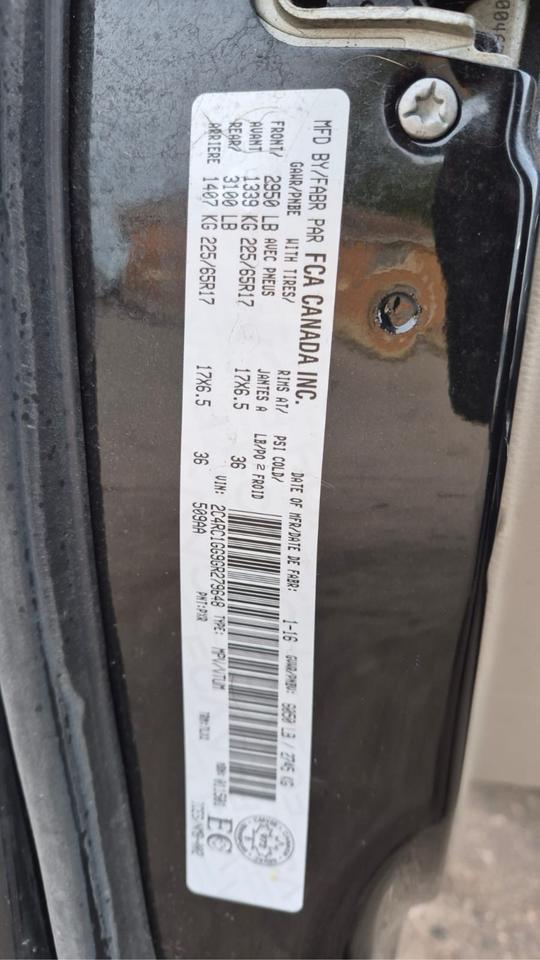 2016 Chrysler Town & Country AS IS, Limited, RUNS DRIVES WELL, WELL MAINTAINED Photo