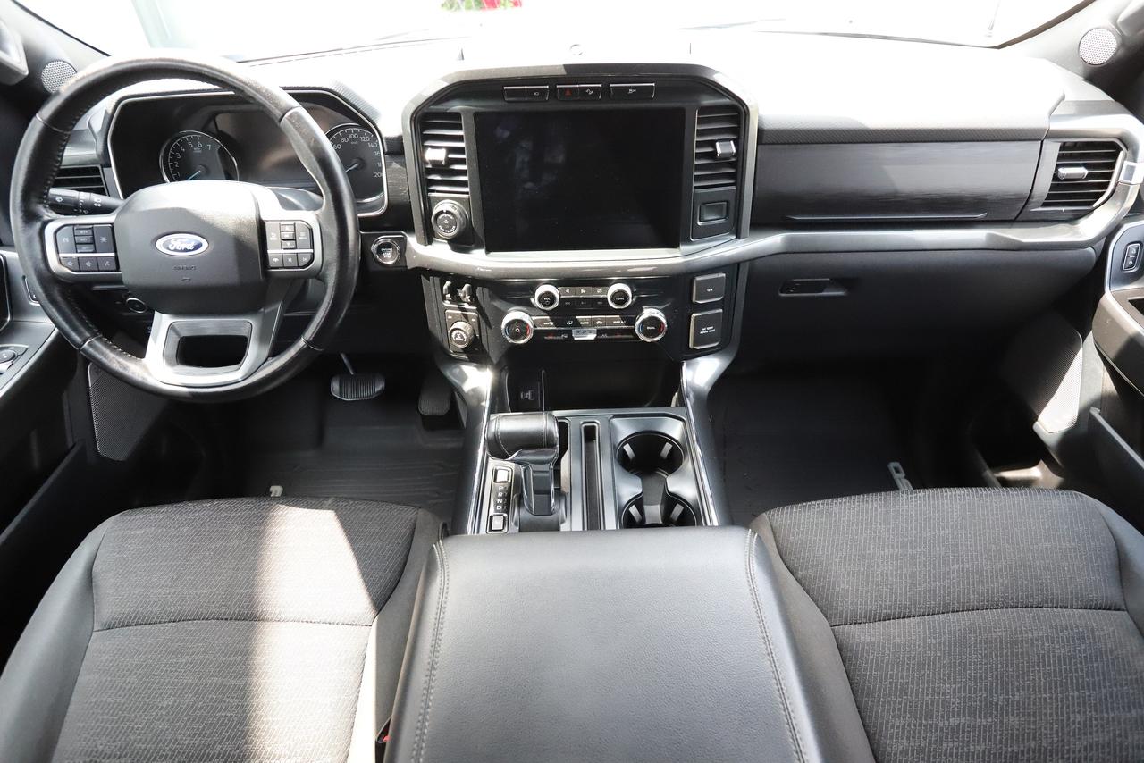 2022 Ford F-150 XLT 4WD SuperCrew 5.5' Box Photo