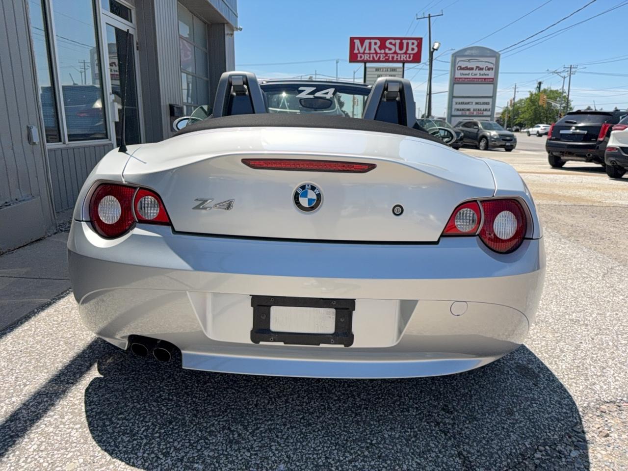 2005 BMW Z4 2.5i Photo