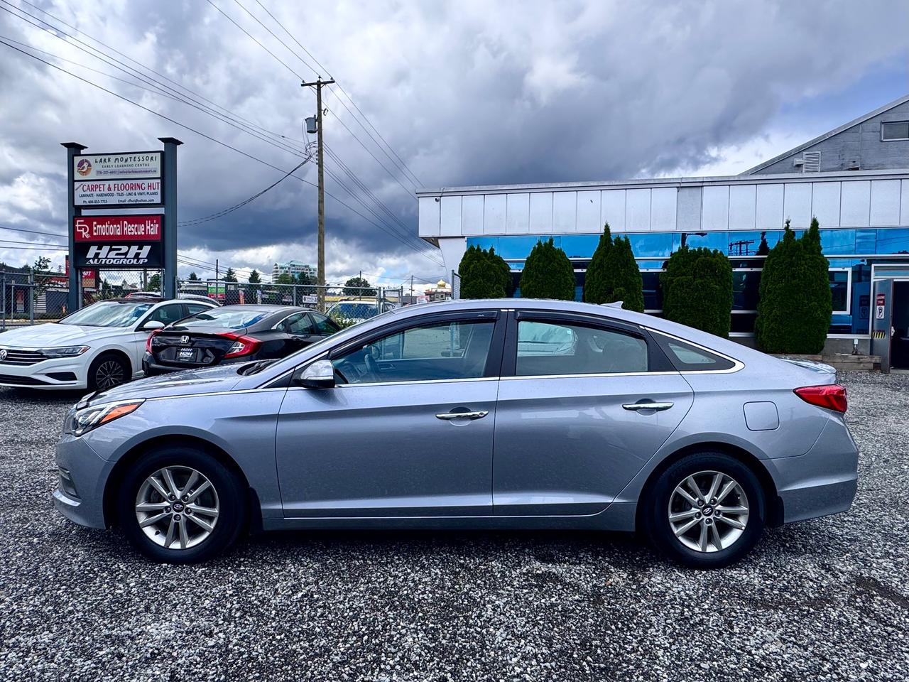 2017 Hyundai Sonata FINANCING AVAILABLE Photo8