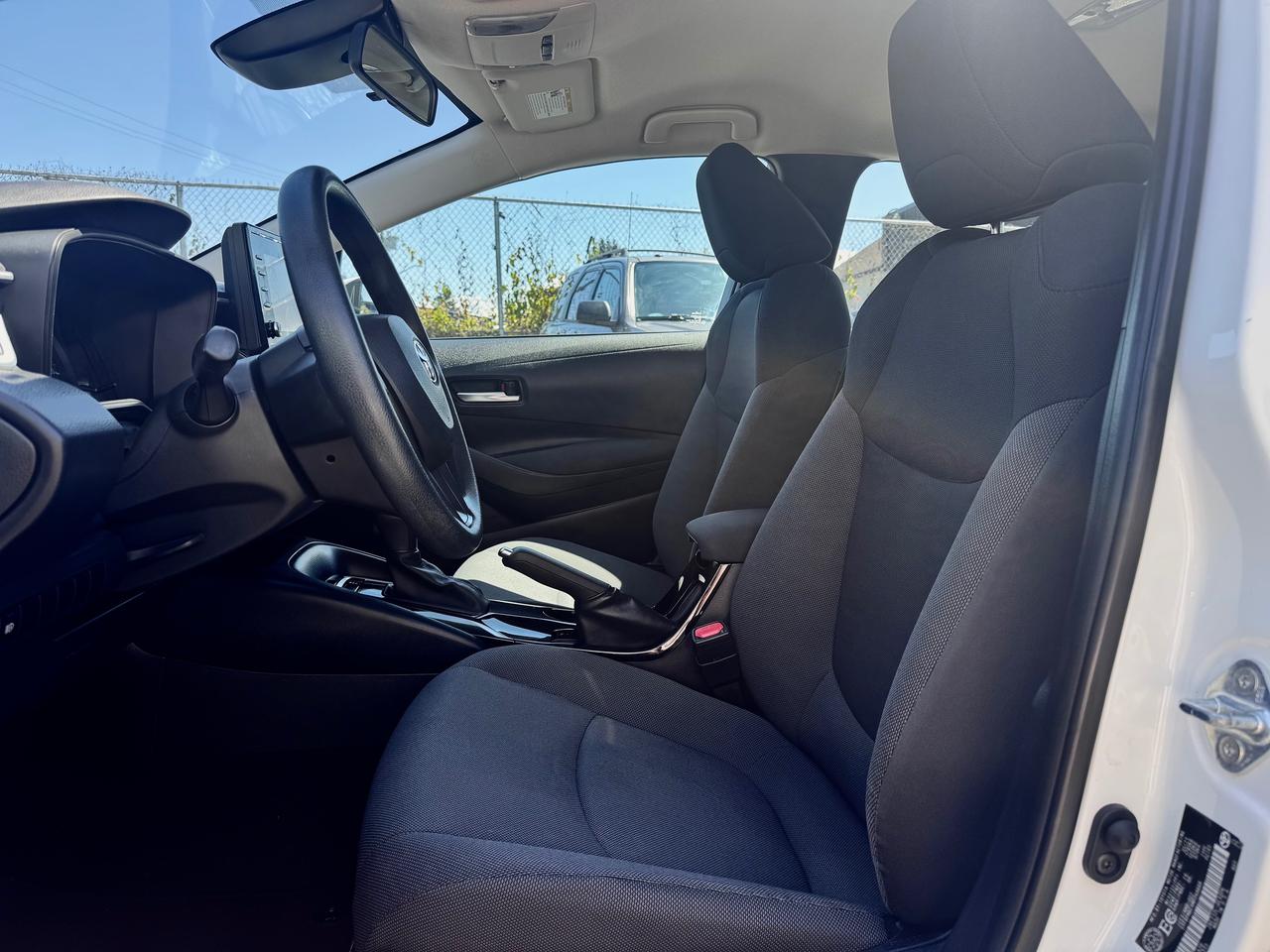 2021 Toyota Corolla FINANCING AVAILABLE Photo9