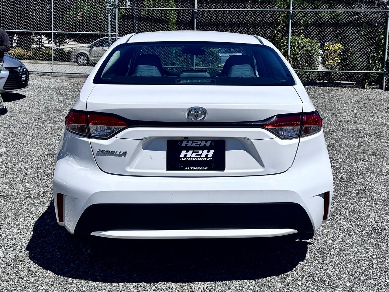 2021 Toyota Corolla FINANCING AVAILABLE Photo6
