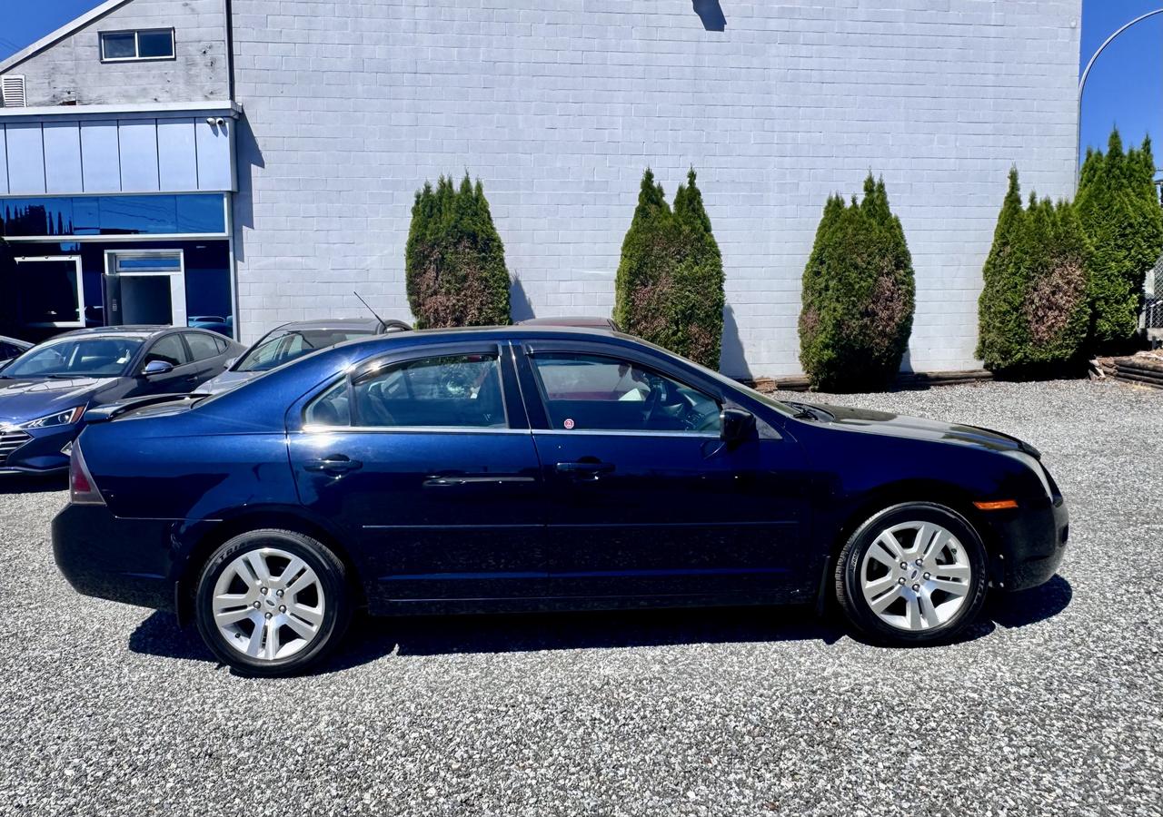 2009 Ford Fusion FINANCING AVAILABLE Photo4