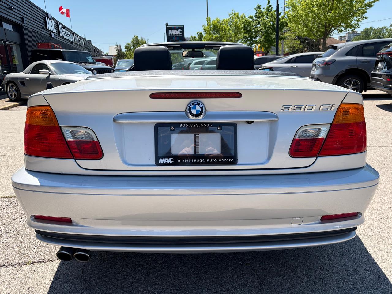 2001 BMW 3 Series 330CI Photo