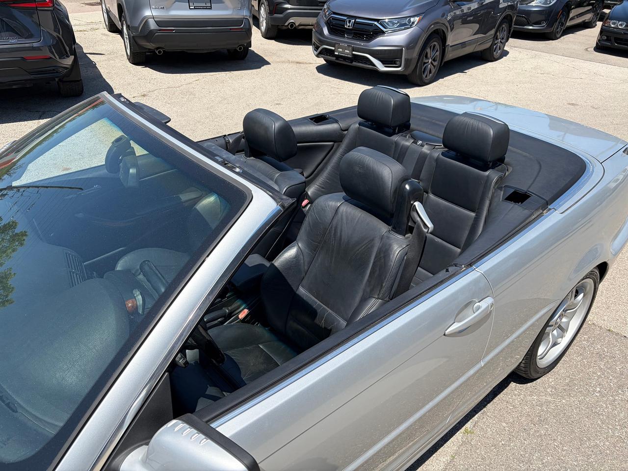 2001 BMW 3 Series 330CI Photo
