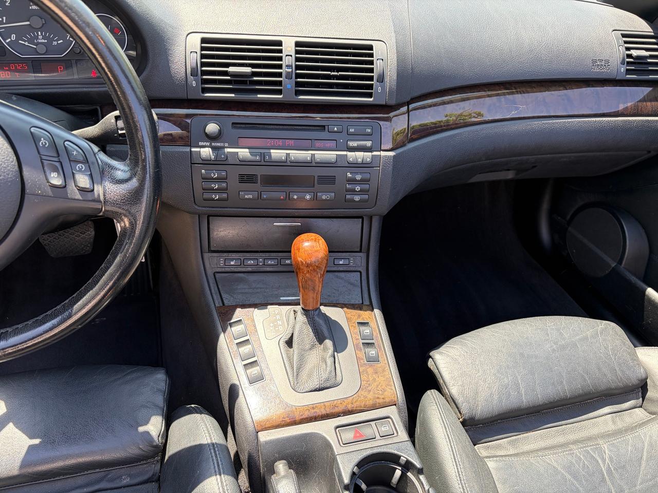 2001 BMW 3 Series 330CI Photo