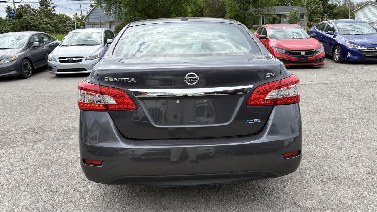 2015 Nissan Sentra SV Photo