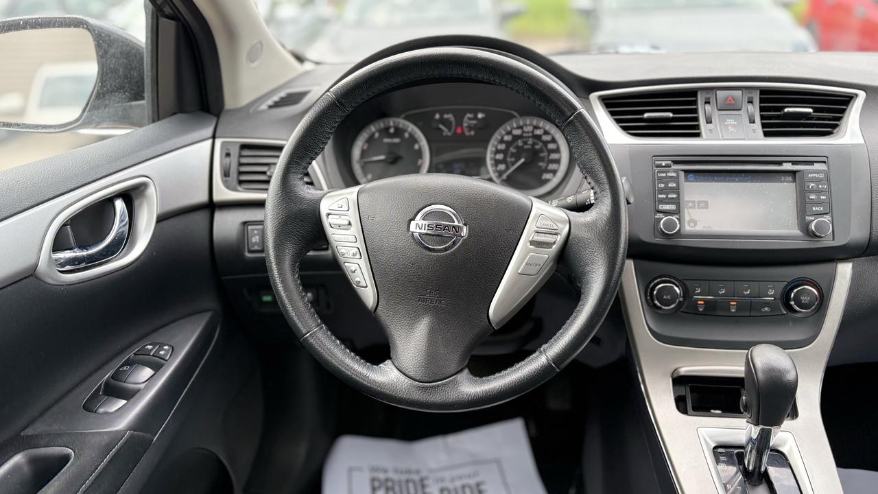 2015 Nissan Sentra SV Photo