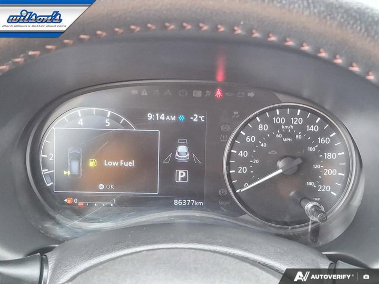 2021 Nissan Kicks SR | Leather | Heated Seats | Remote Start | Bose Audio | CarPlay + Android | Keyless Entry & More ! Photo